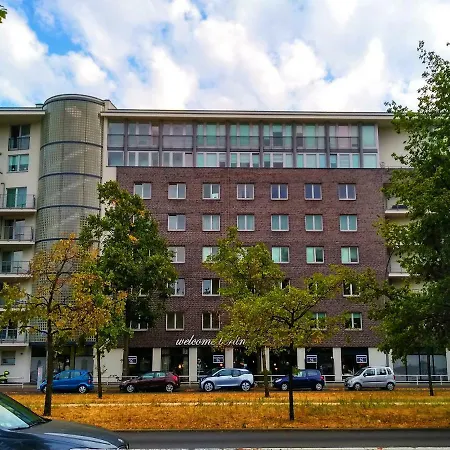 City West Central Kadewe Apartment *